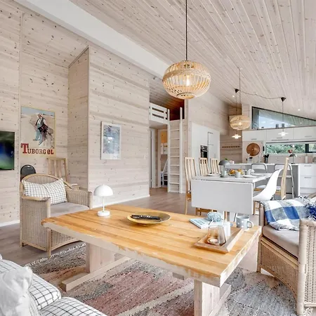 Holiday home Aruna - 1km From The Sea By Interhome *