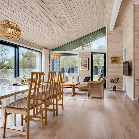 Vakantiehuis Aruna - 550m From The Sea By Interhome Bøtø By