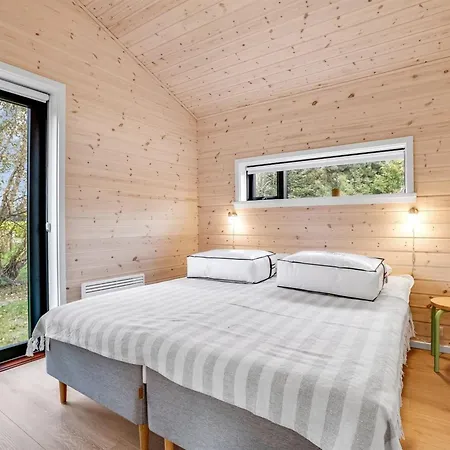 Vakantiehuis Aruna - 550m From The Sea By Interhome Bøtø By